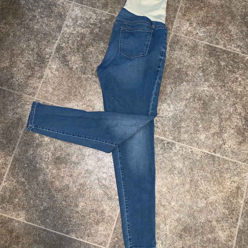 Maternity jeans